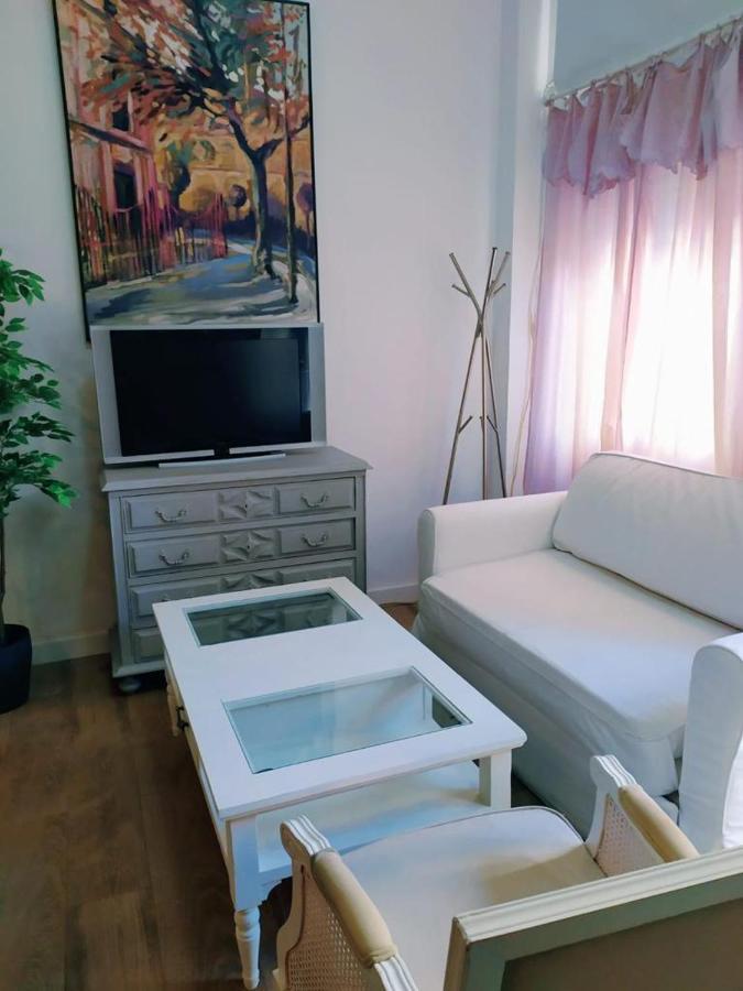 Aparthome Jupiter Centro-Nervion Seville Exterior photo